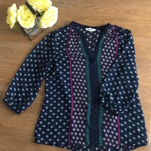 Sheer quarter sleeve old navy brand blouse